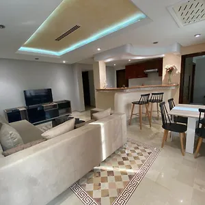 Apartment Palace Luxury Apartment-2 Bdr, Tunis