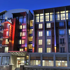 Hotel Garden Court Victoria Junction ****