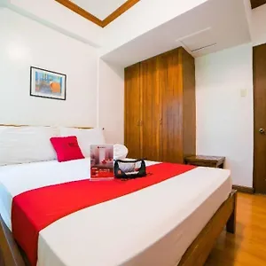 Hotel Reddoorz @ Moonwalk Paranaque **